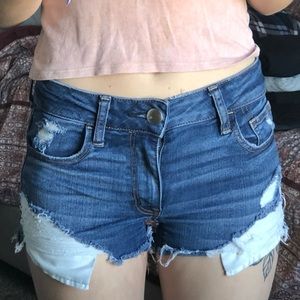 destroyed american eagle shorts